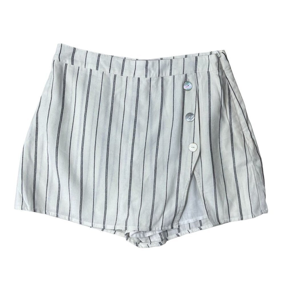 Blush Boutique Women's Skort Pinstripe Black White Size S Small